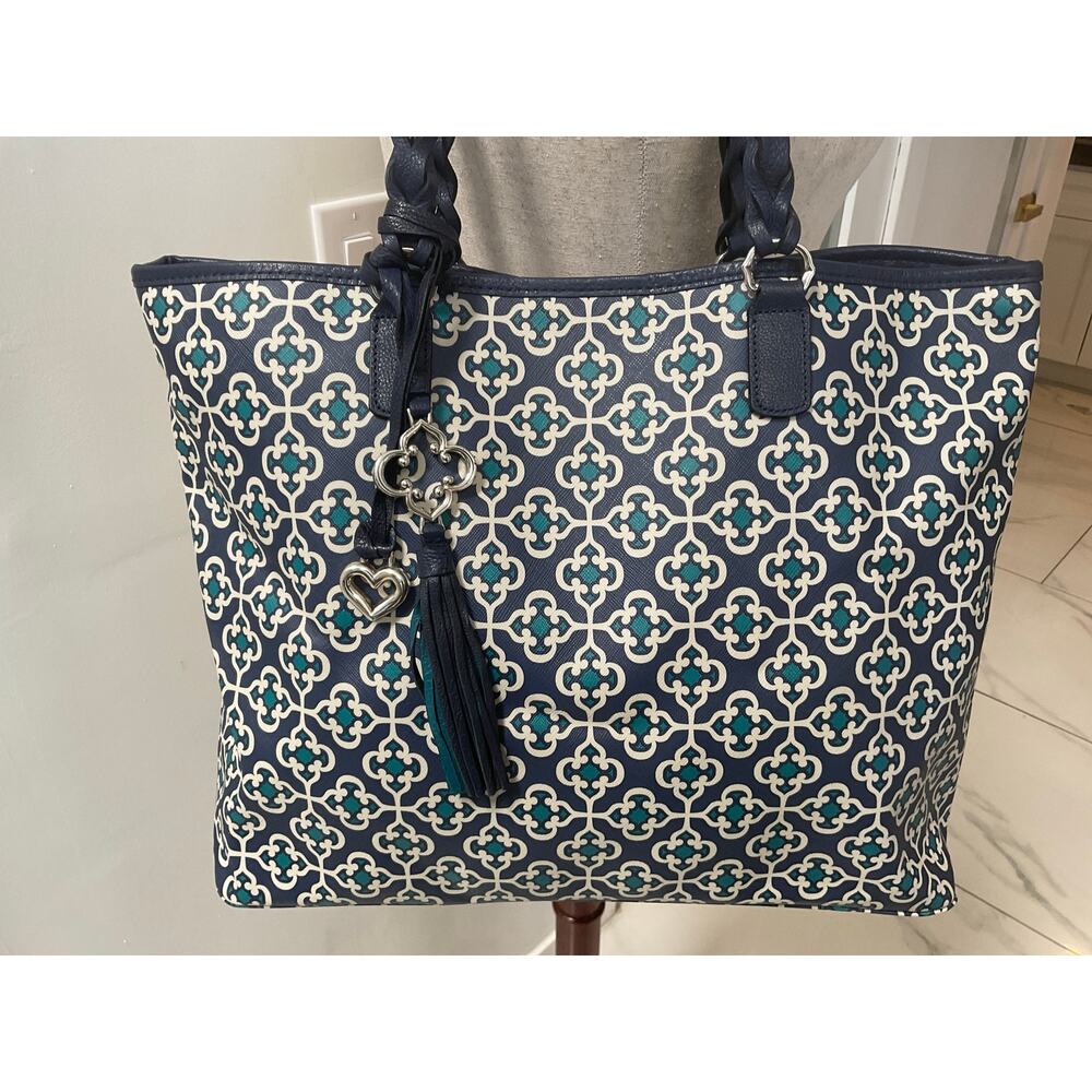 Brighton Araceli Carryall Tote Blue & White Geometric Carryall Tote - Picture 2 of 16